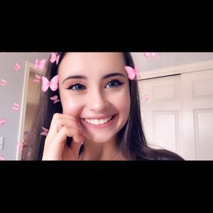 Meet your Posher, Reese